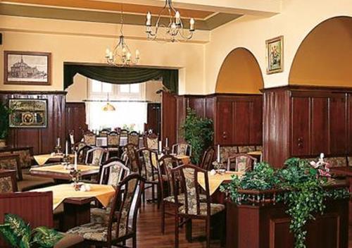 Hotel - Restaurant Kurhaus Klotzsche Dresden Exterior foto